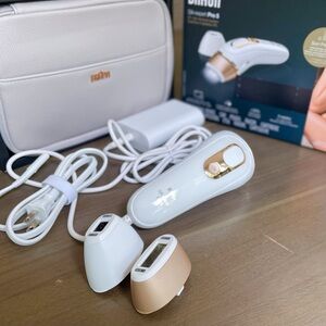 NEW! Unused. Silk-Expert Pro 5 Hair Removal Device - White and Gold